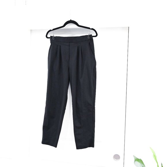 Lululemon Size 8 Straight Leg Travel Pant Black Cropped Ankle Length - Picture 1 of 7